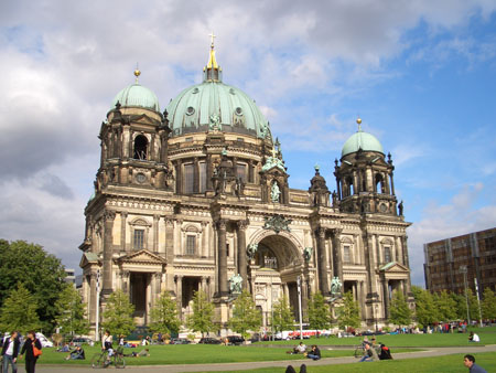 Dom im Sonnenschein 1