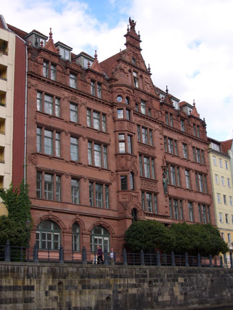 Erhaltenes Haus aus der Vorkriegszeit